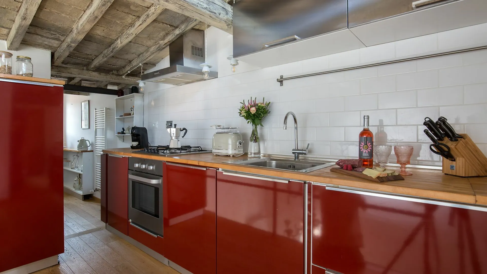 Boboli Bijoux 2Bed Apartment Florence Italy